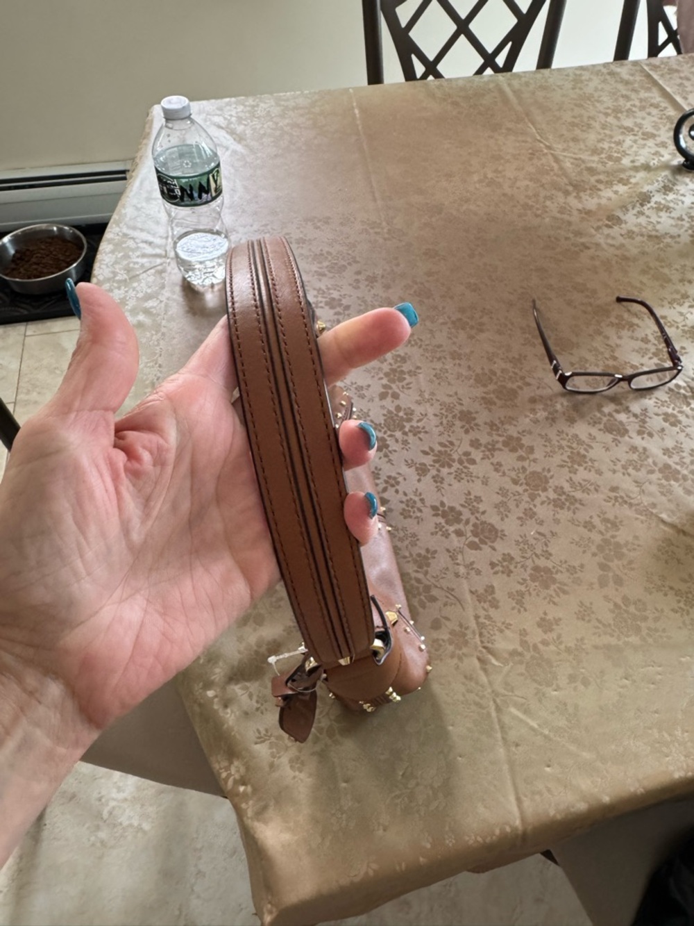 BNWT MICHAEL KORS LEATHER POUCHETTE - Picture 5 of 8